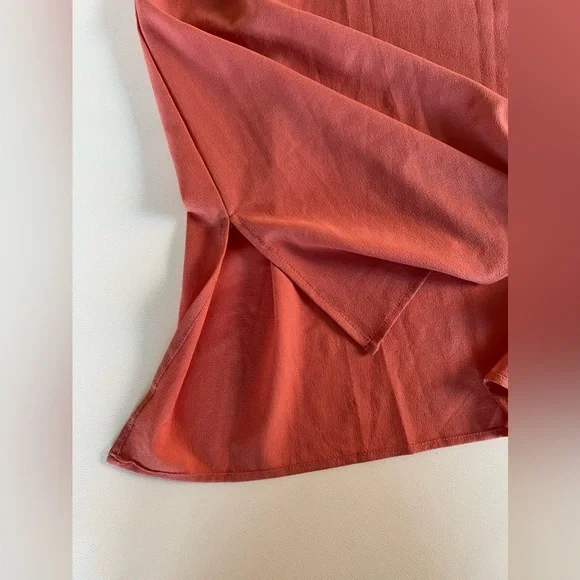 Women’s Dressy Top Large - Picture 3 of 4